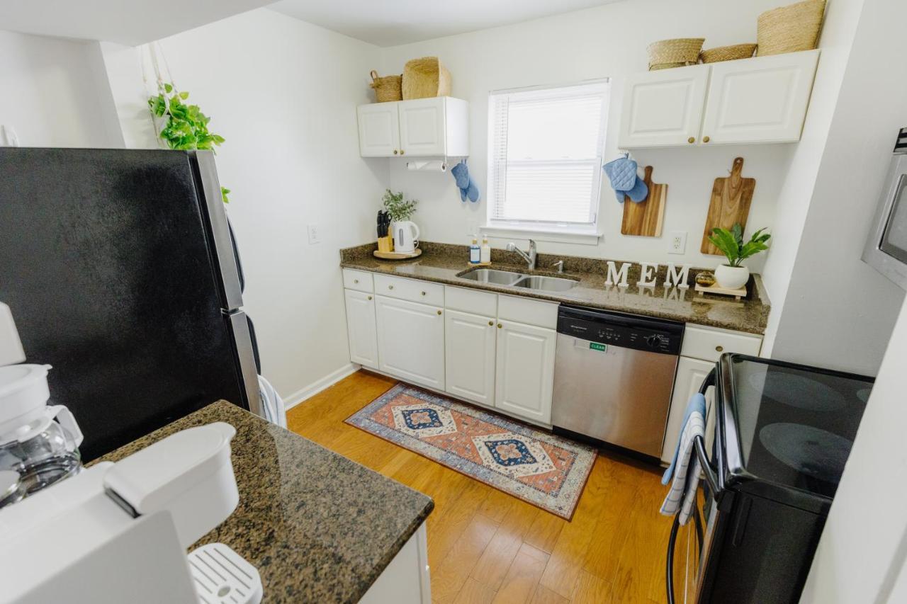 Centrally Located 2Br Overton Square Unit 2 Fast Wifi Free Parking Yes Pets Memphis Exterior foto